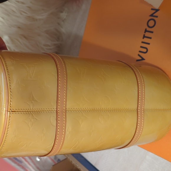 Louis Vuitton Cuir Verni - Picture 4 of 10